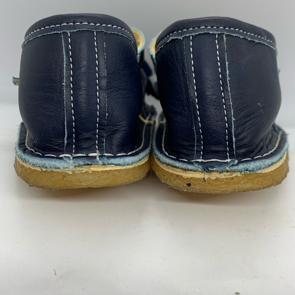 Private Listing Bear Feet Navy Leather Flower Sandal Green woven 2 @darlingisaid - Picture 6 of 6